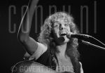 07-11-1976 Peter Frampton live at Edenhal Amsterdam, The Netherlands.

[keywords]Live Performance, Black & White Image[/keywords]